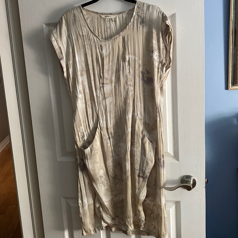 Sandwich dress.